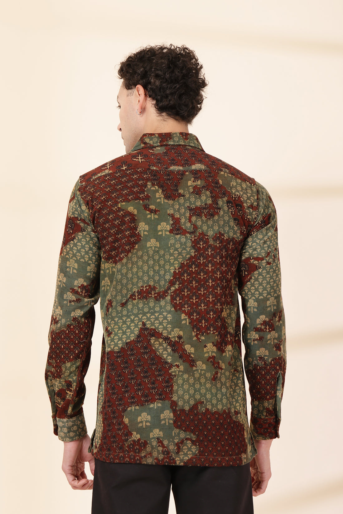 Men’s Mustard & Charcoal Abstract Wave Corduroy Shirt – Artistic Topographic Print